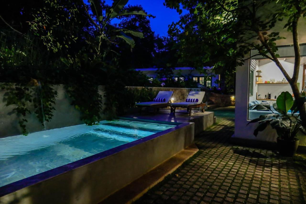 Tranquilisle Hotel Kandy Exterior photo